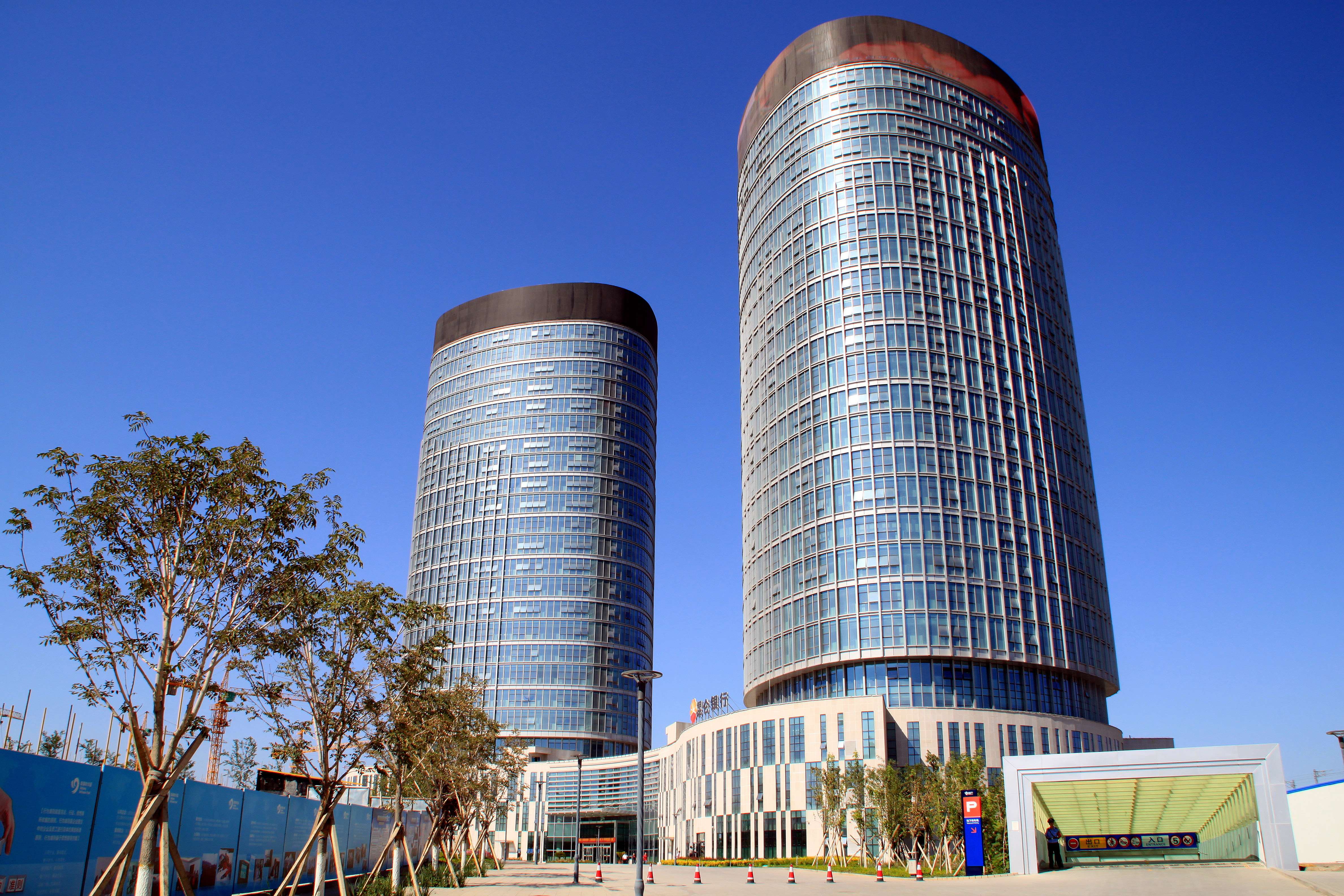 1527154123284827.jpg 軟件園創(chuàng)業(yè)智能大廈業(yè)績(jī)照片 01.jpg